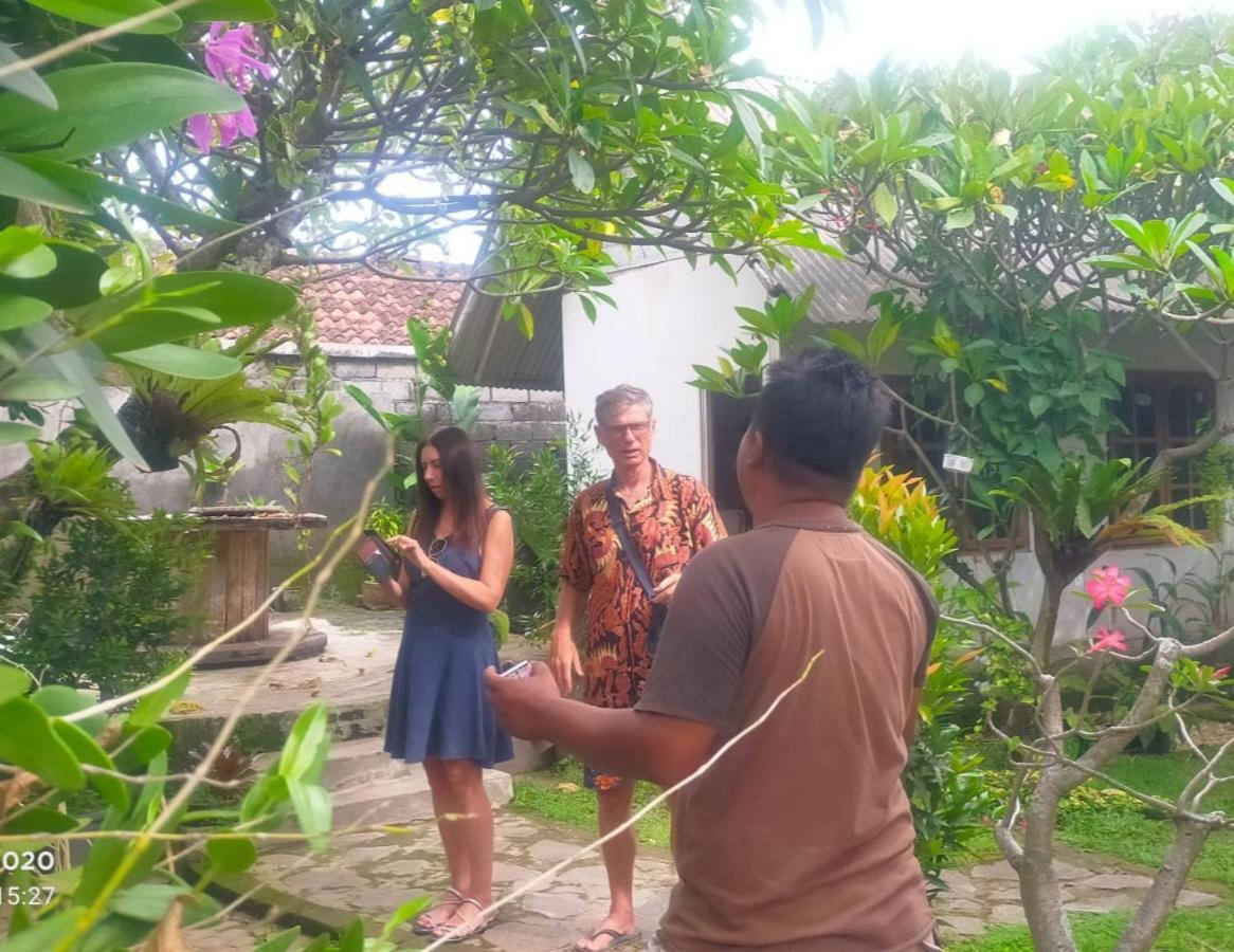 Serongga Guest House Lebih Luaran gambar
